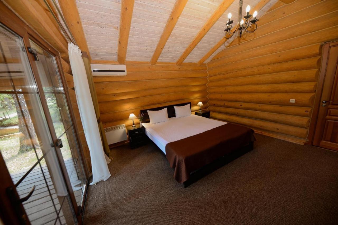 Resort Stariy Prud Pylypovychi Εξωτερικό φωτογραφία