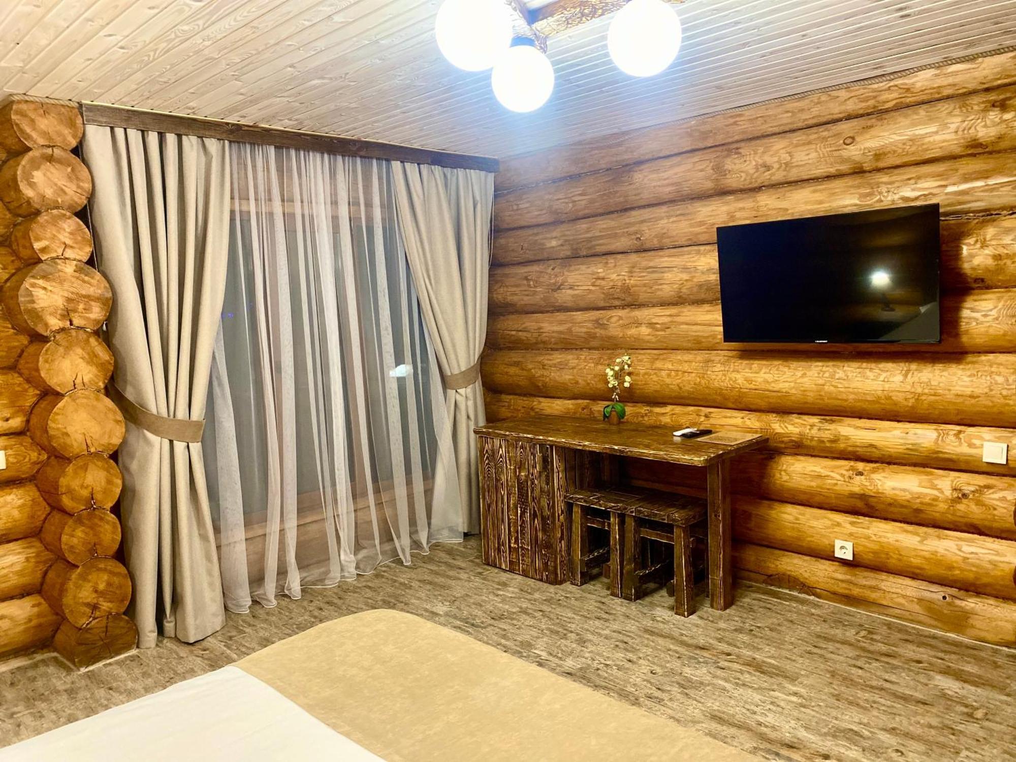 Resort Stariy Prud Pylypovychi Εξωτερικό φωτογραφία