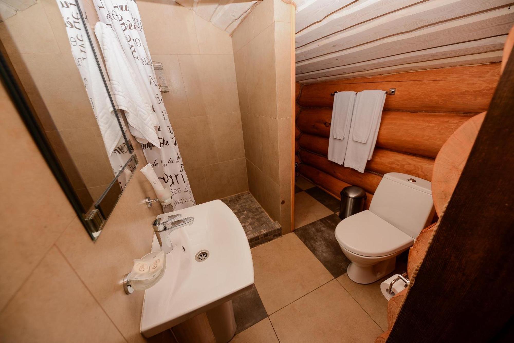 Resort Stariy Prud Pylypovychi Εξωτερικό φωτογραφία